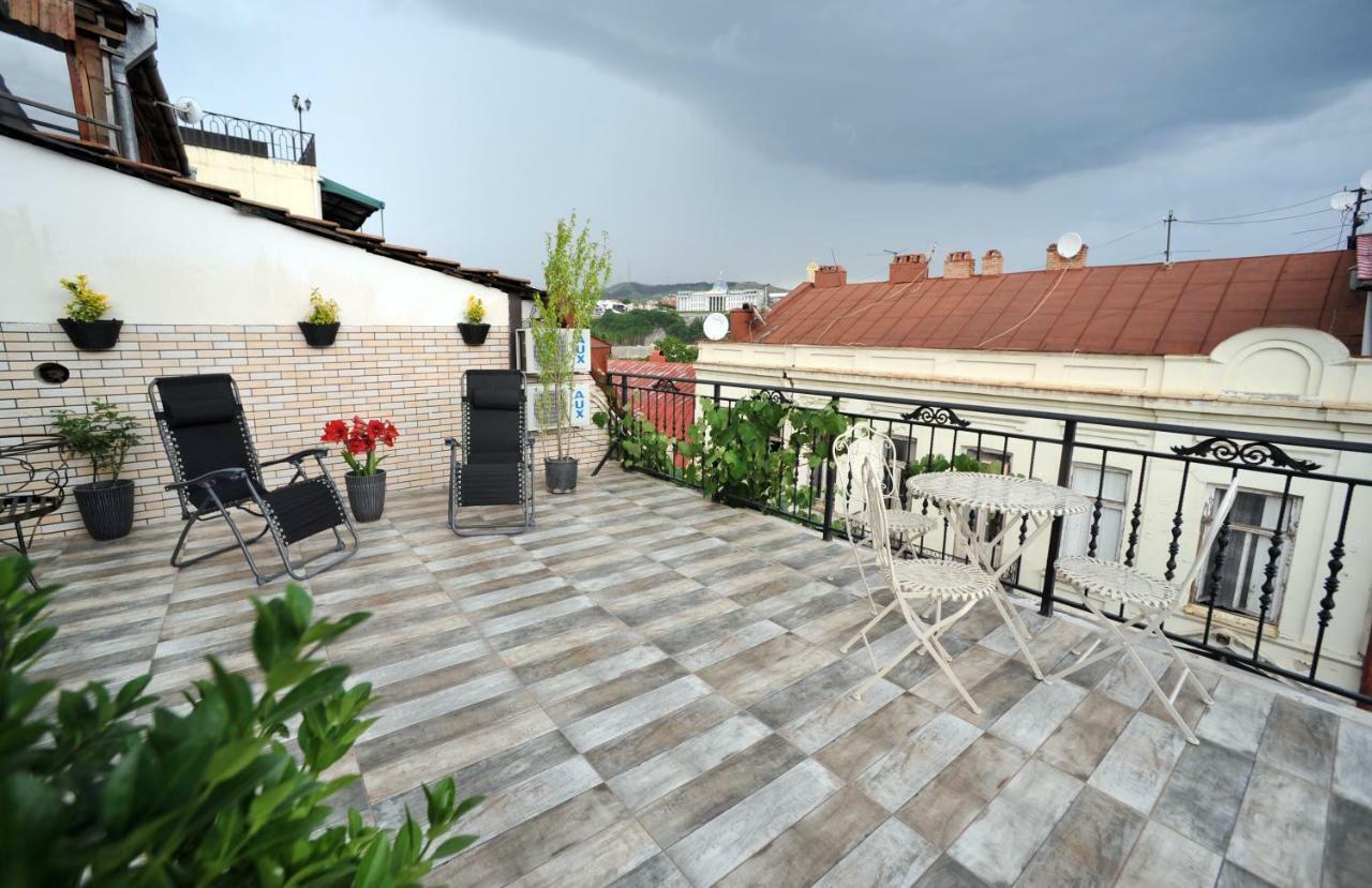 Baoma Hotel Tiflis Exterior foto